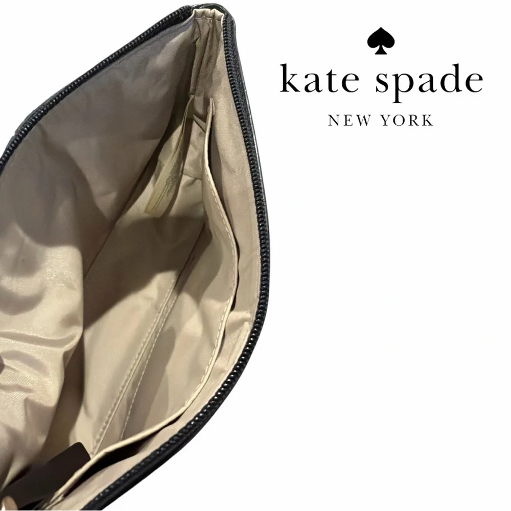 Kate Spade Little‎ Shiloh Metro Spade Black Patent Cosmetic Makeup Case